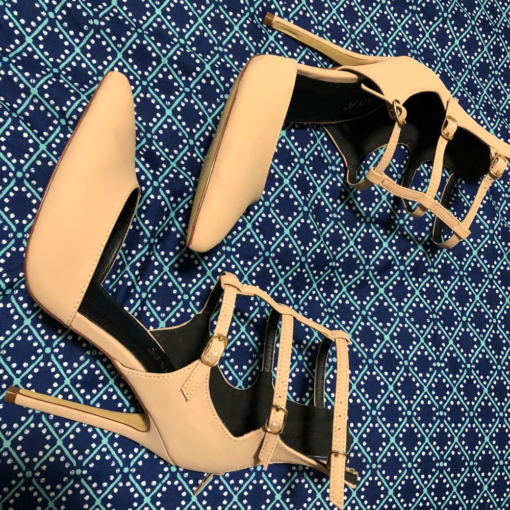 Liliana Pointed Toe Gladiator Strap Stiletto Heels